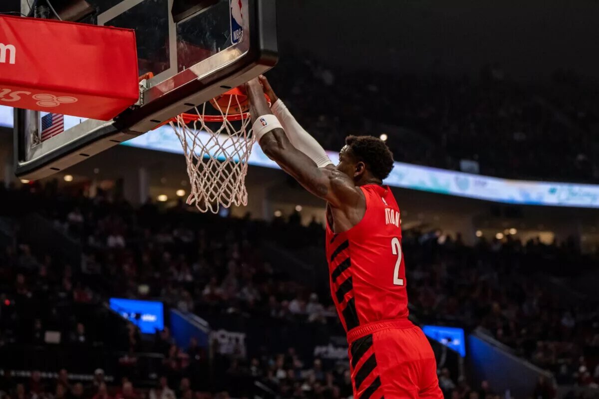 Deandre Ayton could be traded.
