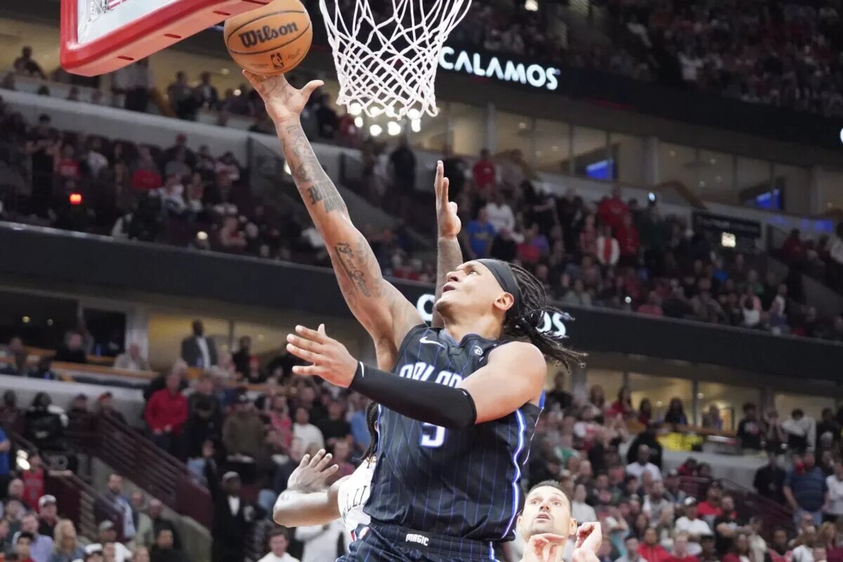 Orlando Magic forward Paolo Banchero takes a layup