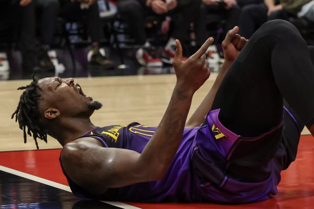 Los Angeles Lakers forward Dorian Finney-Smith