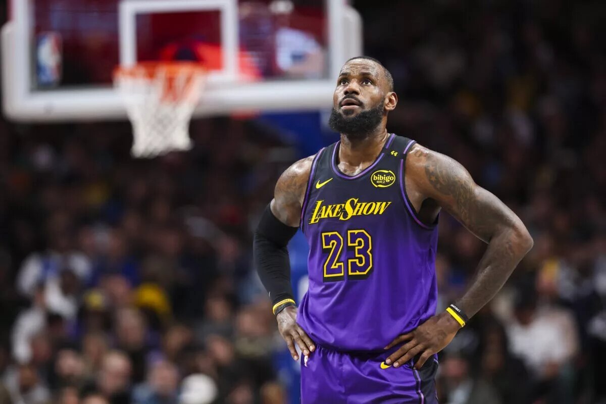 Los Angeles Lakers forward LeBron James