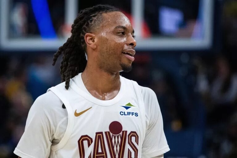 Jan 14, 2025; Indianapolis, Indiana, USA; Cleveland Cavaliers guard Darius Garland (10) reacts in the second half against the Indiana Pacers at Gainbridge Fieldhouse.