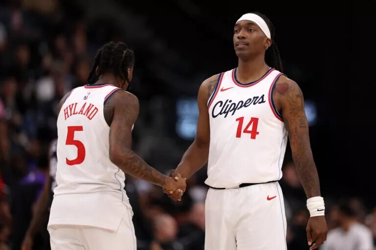 Atlanta Hawks guard Bones Hyland and Terance Mann before Los Angeles Clippers trade