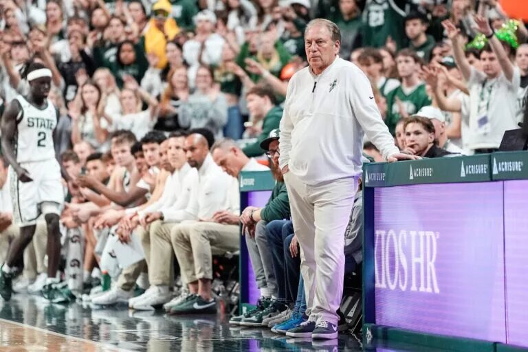 Michigan State head coach Tom Izzo