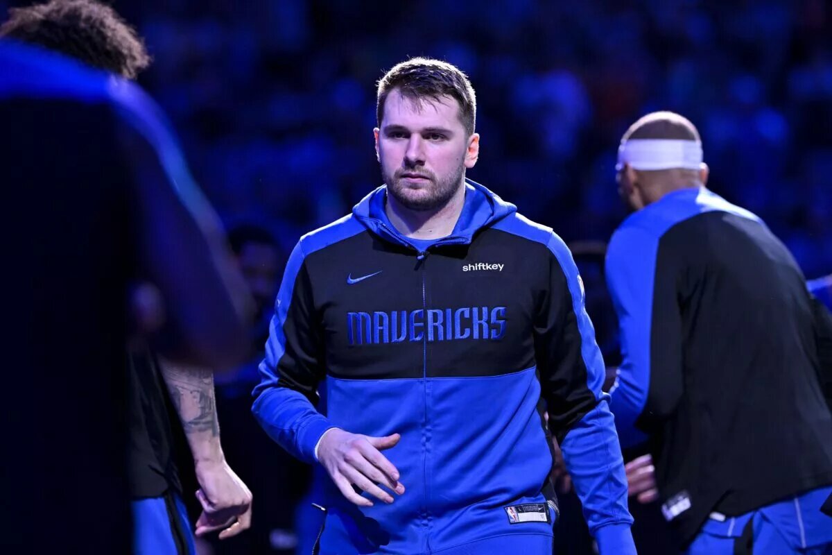 Dec 25, 2024; Dallas, Texas, USA; Dallas Mavericks guard Luka Doncic (77) before the game between the Dallas Mavericks and the Minnesota Timberwolves at the American Airlines Center. Mandatory Credit: Jerome Miron-Imagn Images
