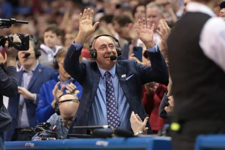 Dick Vitale is set to make his broadcasting return.