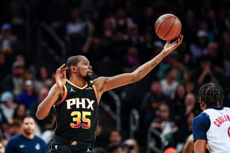 Phoenix Suns forward Kevin Durant