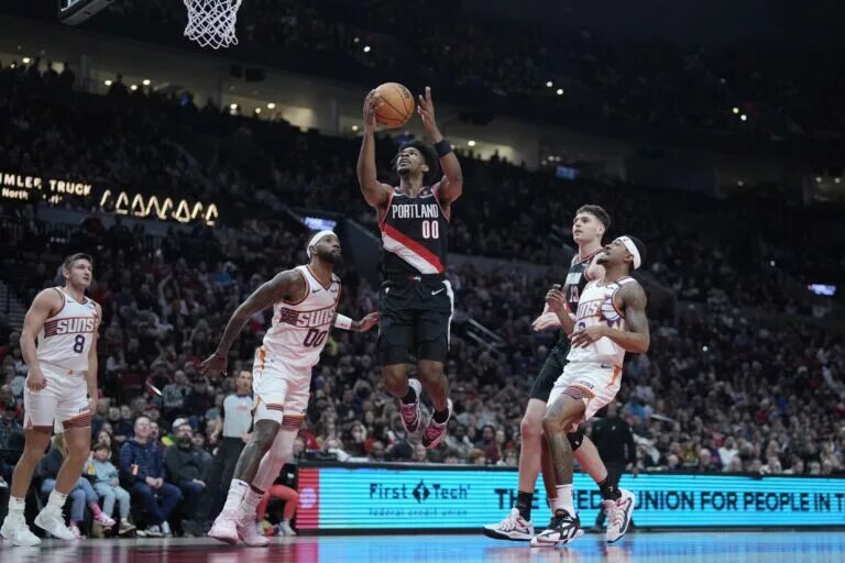 The Blazers have the longest win streak in the NBA.