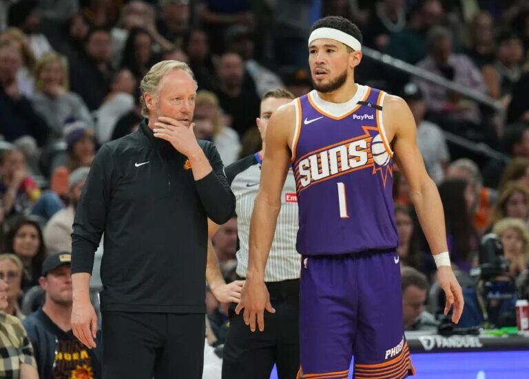 Devin Booker and Mike Budenholzer have a significant disagreement.