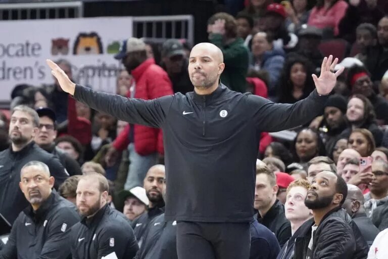 Brooklyn Nets head coach Jordi Fernandez