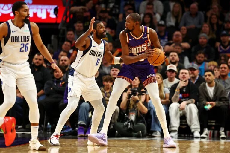The Mavericks have been linked to Kevin Durant via trade.
