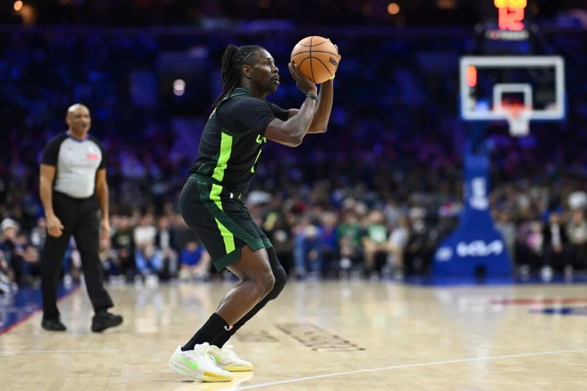 Jrue Holiday is dealing with a finger injury.