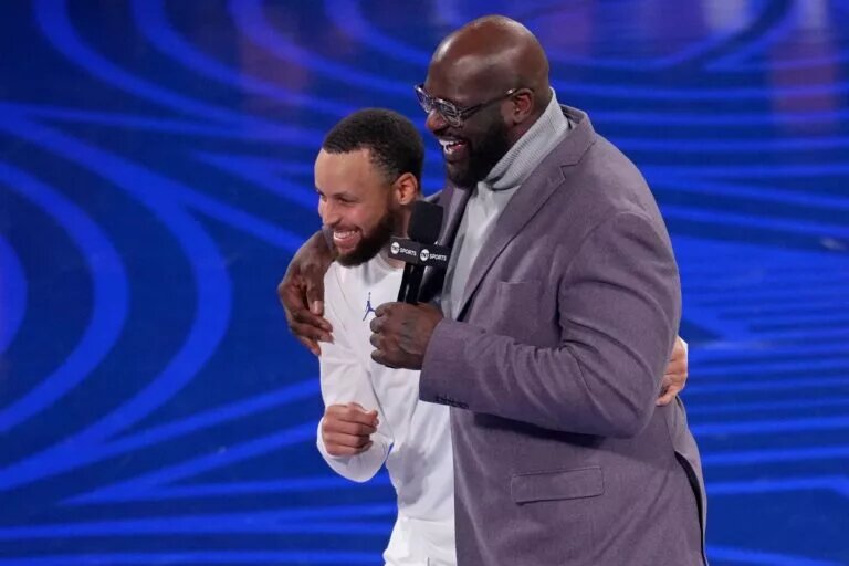 Shaqs OGs guard Stephen Curry