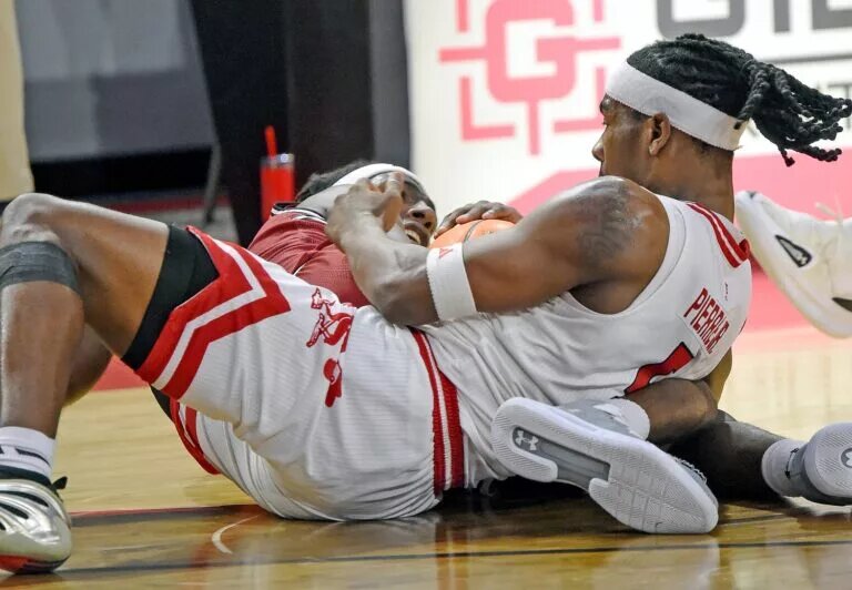 Jaron Pierre is set to transfer.