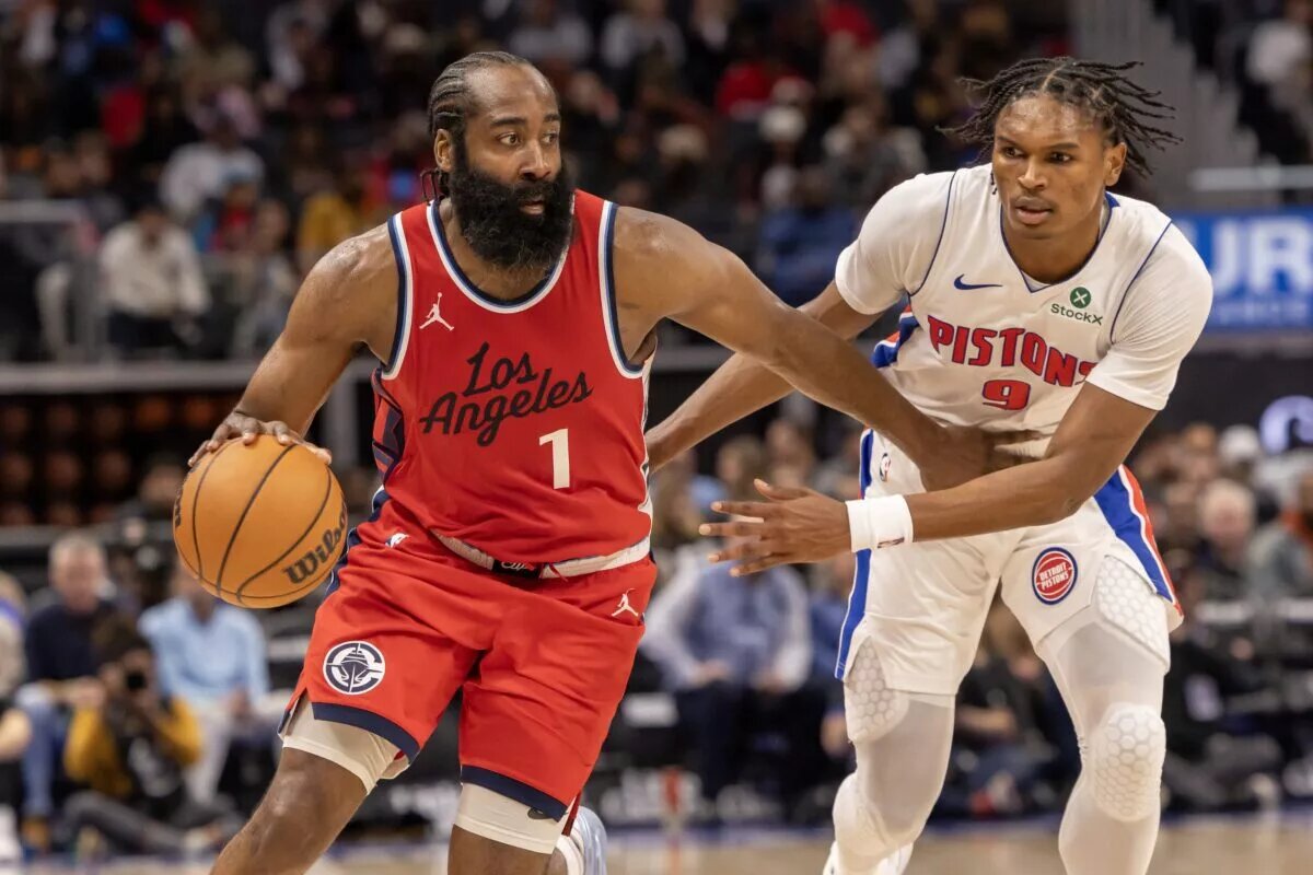 Detroit Pistons forward Ausar Thompson (9) defends against LA Clippers guard James Harden