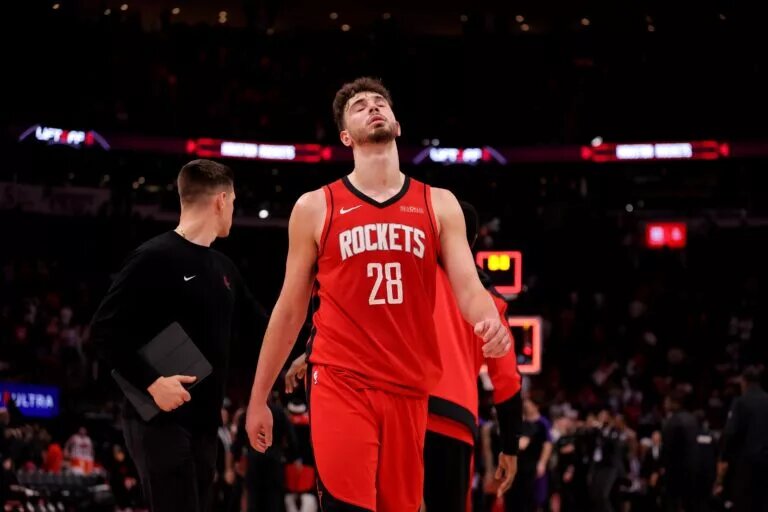 Houston Rockets center Alperen Sengun (28) leaves the court following the game against the Sacramento Kings at Toyota Center.