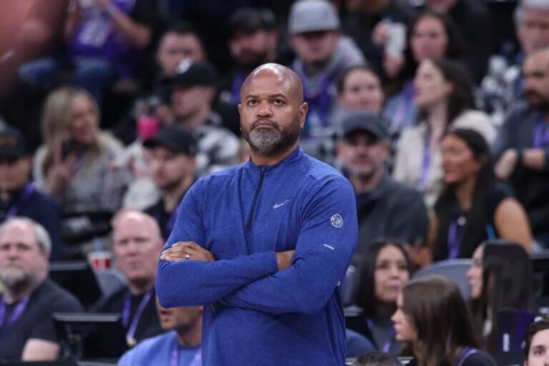 Detroit Pistons head coach J.B. Bickerstaff watches the play against the Utah Jazz during the first half at Delta Center.