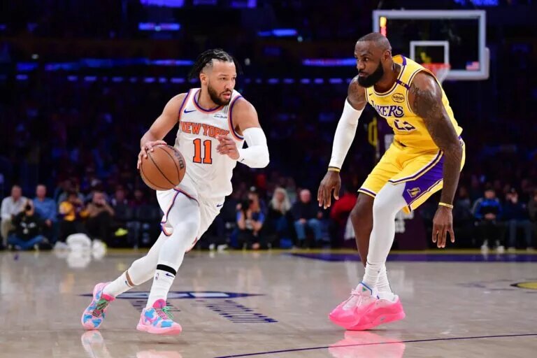 Jalen Brunson is expected to miss three to four weeks with an injury.
