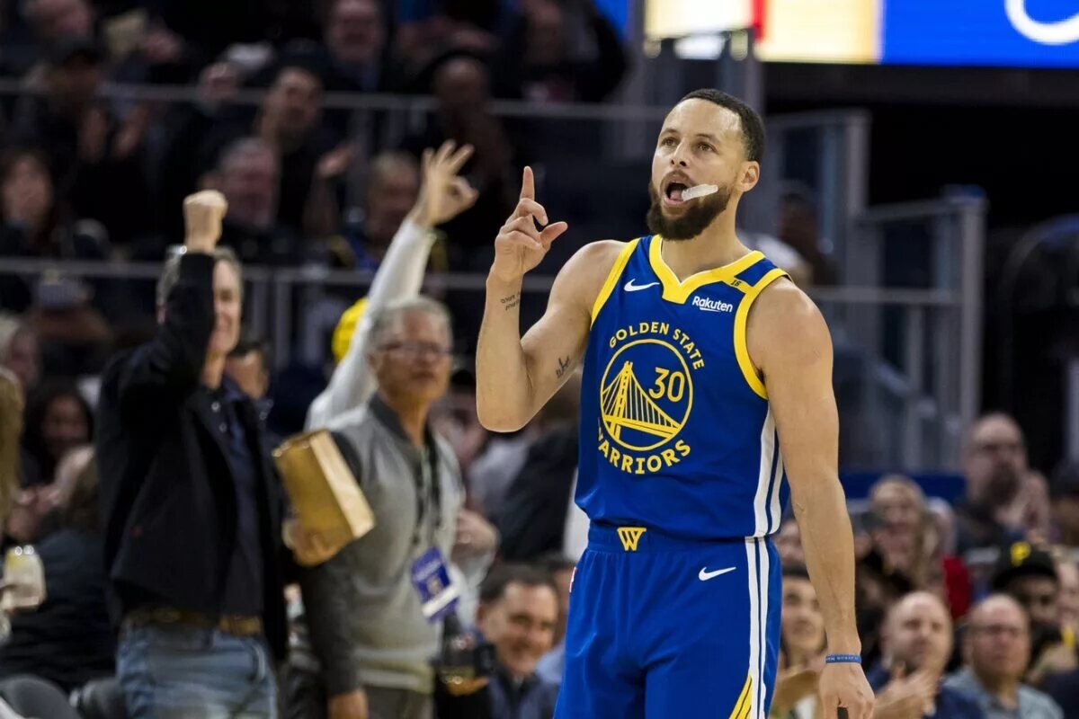Mar 10, 2025; San Francisco, California, USA; Golden State Warriors guard Stephen Curry (30) reacts after hitting a three-point shot against the Portland Trail Blazers during the third quarter at Chase Center. Mandatory Credit: John Hefti-Imagn Images