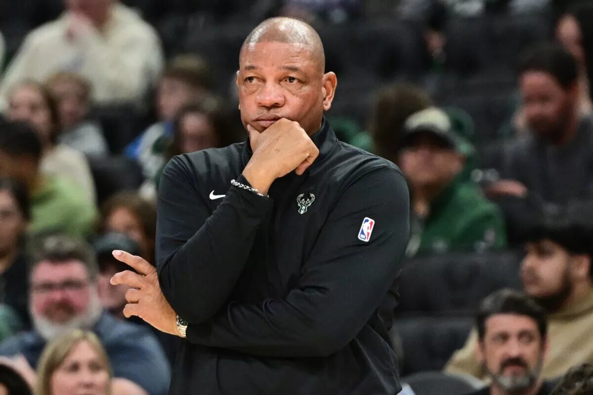 Milwaukee Bucks head coach Doc Rivers