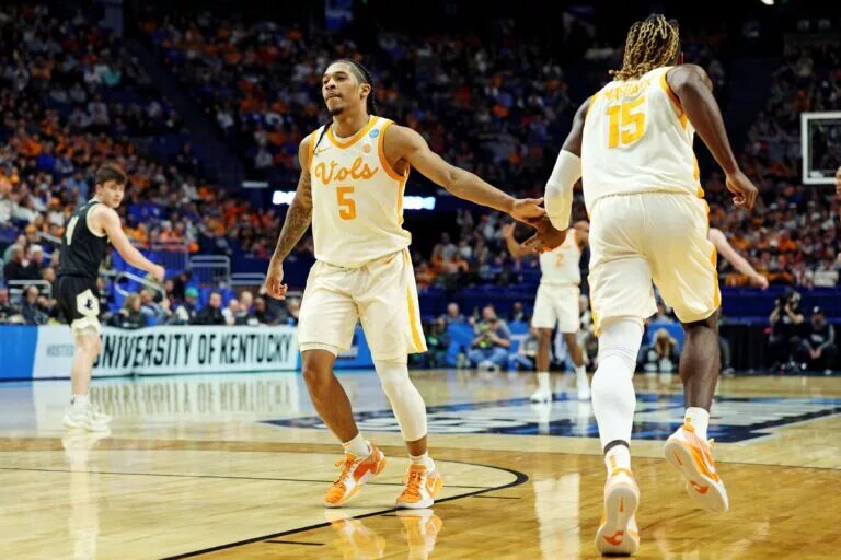 Zakai Zeigler and Jahmai Mashack are two all-time Tennessee greats.