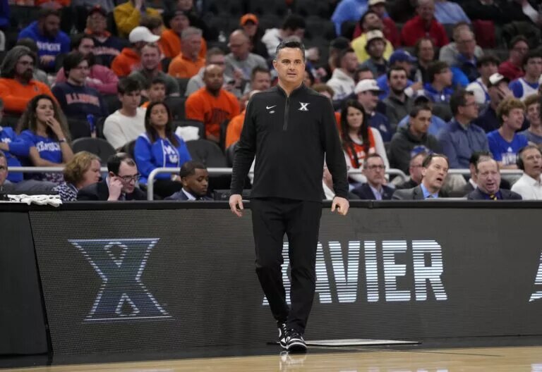 Texas hired Sean Miller.
