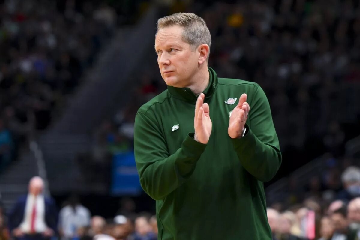 Minnesota hired Nico Medved.