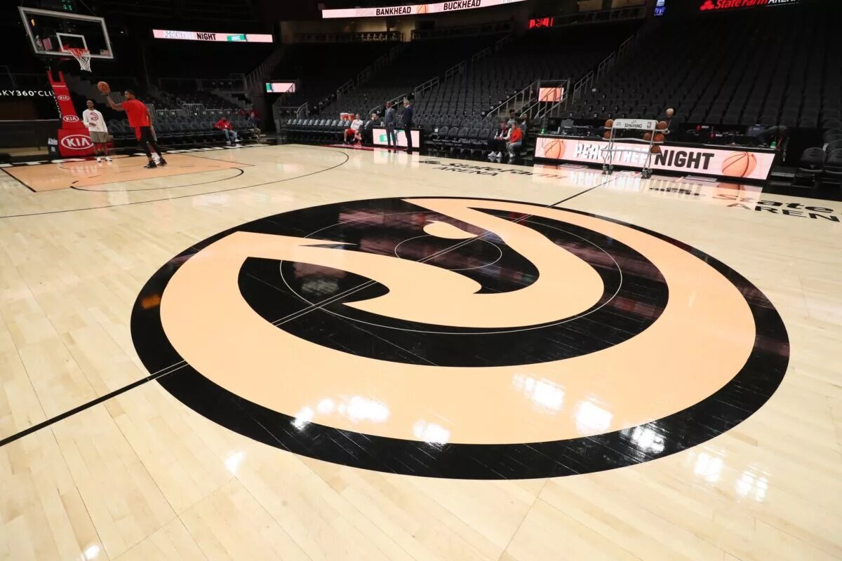Atlanta Hawks on-court logo