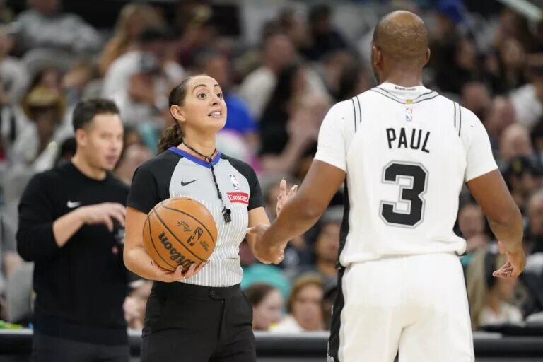 San Antonio Spurs point guard Chris Paul in game against Sacramento Kings