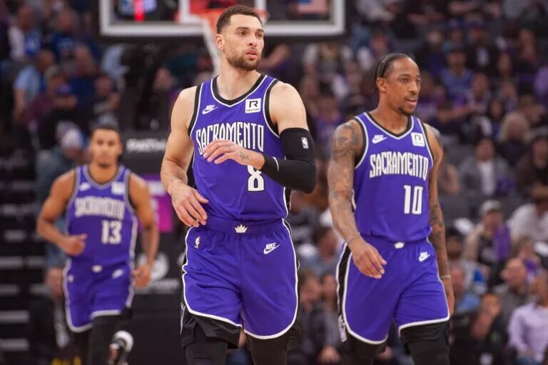 Sacramento Kings guard Zach LaVine (8) and forward DeMar DeRozan