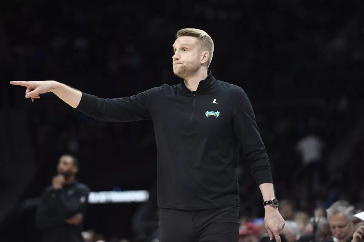 Tuomas Iisalo is the Grizzlies' new coach.