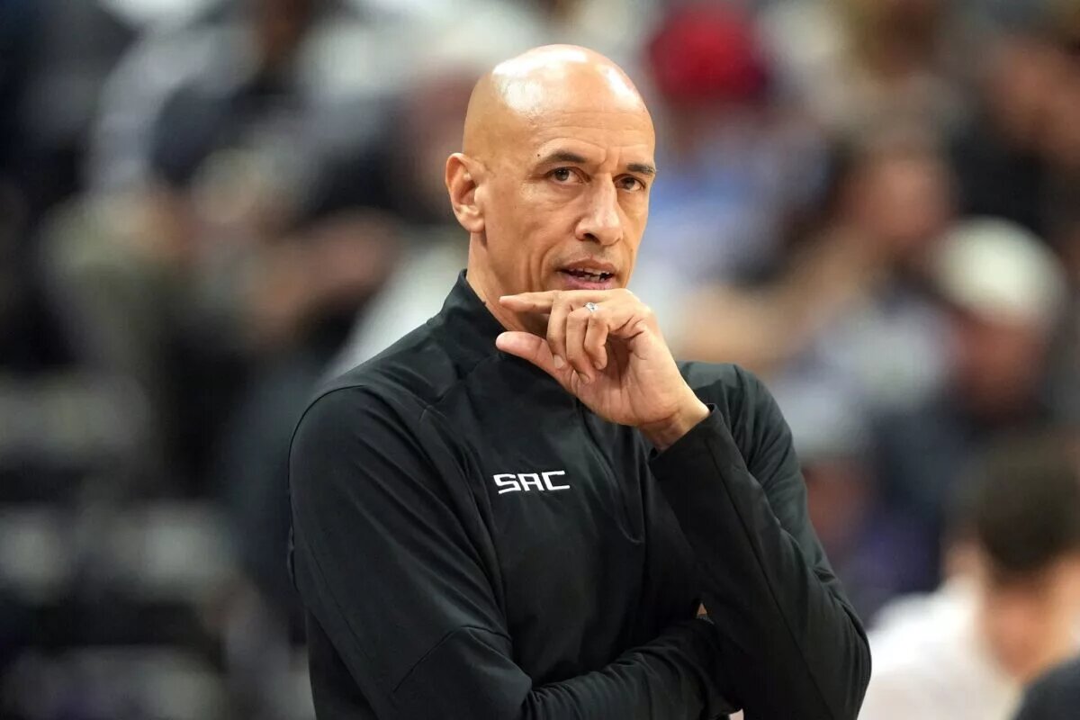 Sacramento Kings interim head coach Doug Christie
