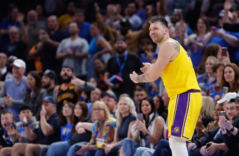 Tony Brothers is set to ref the Lakers-Timberwolves game.