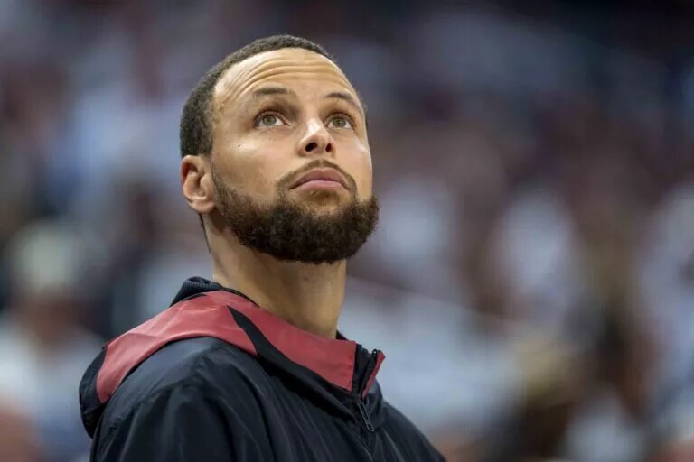 Golden State Warriors guard Stephen Curry