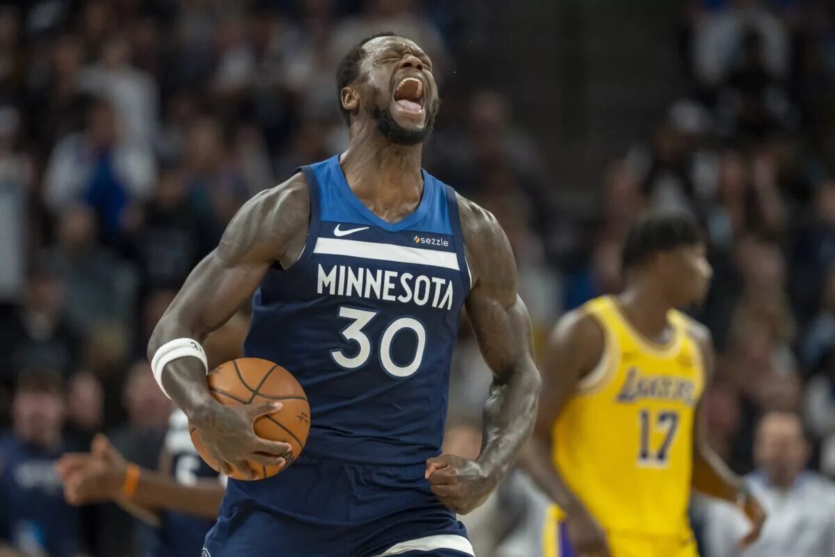 Minnesota Timberwolves forward Julius Randle