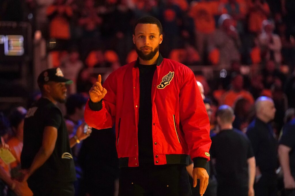 Stephen Curry won't return to action in game 5