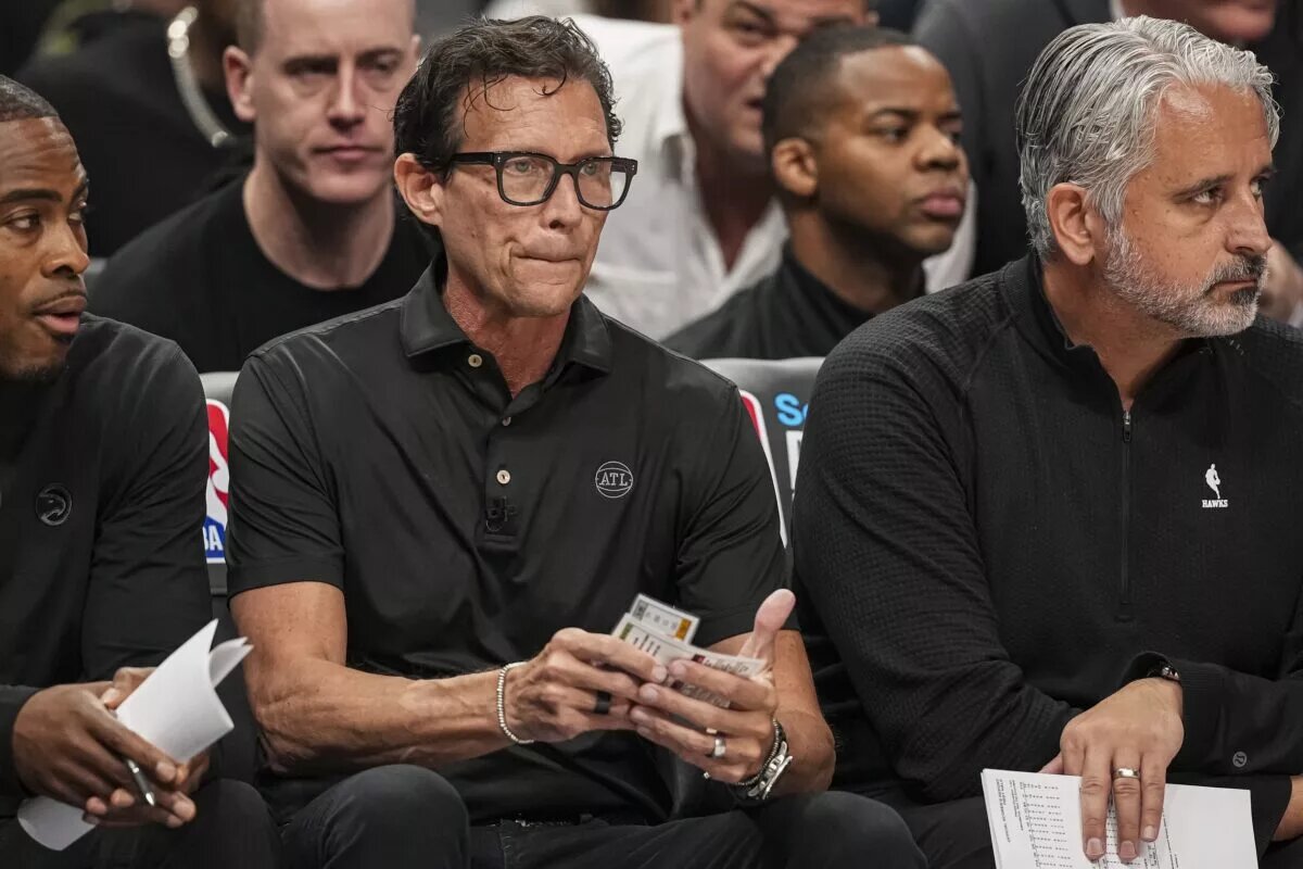 Atlanta Hawks head coach Quin Snyder