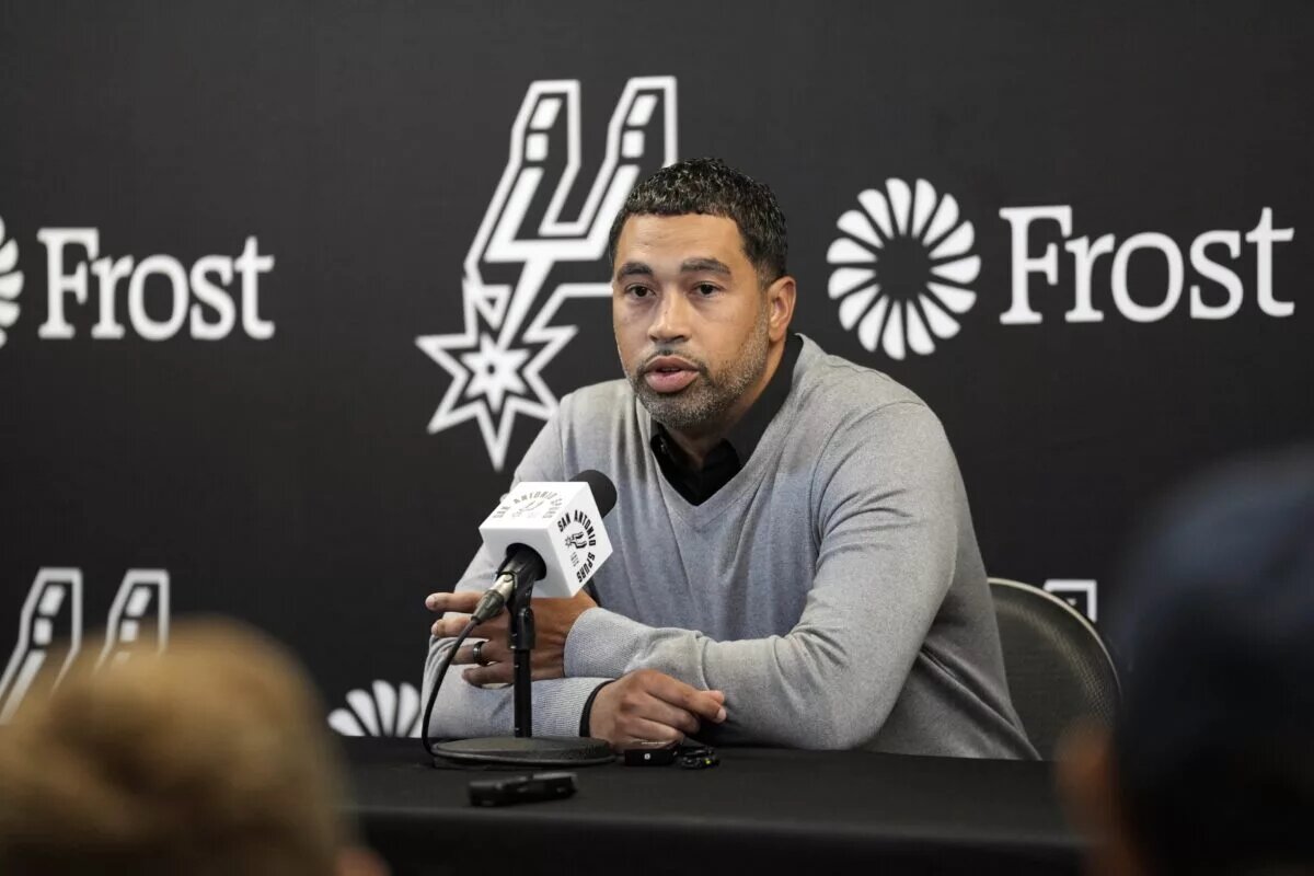 Brian Wright and the Spurs could trade down.