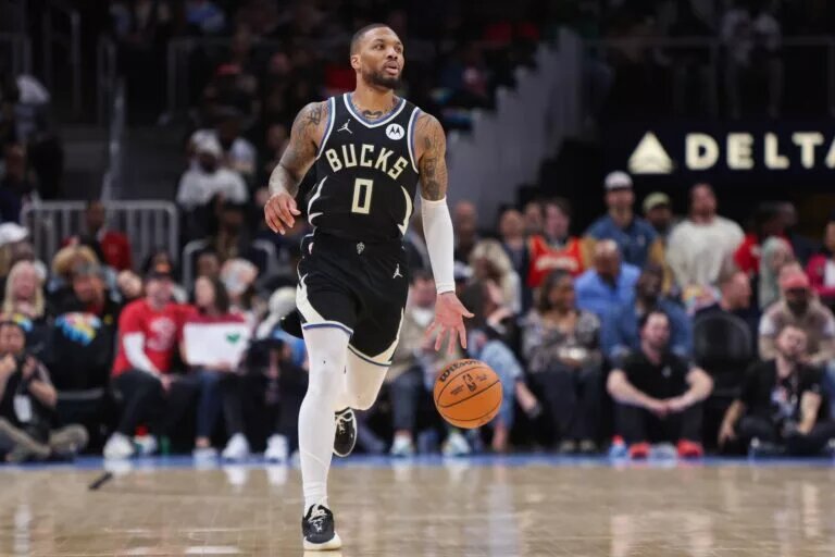 Milwaukee Bucks guard Damian Lillard
