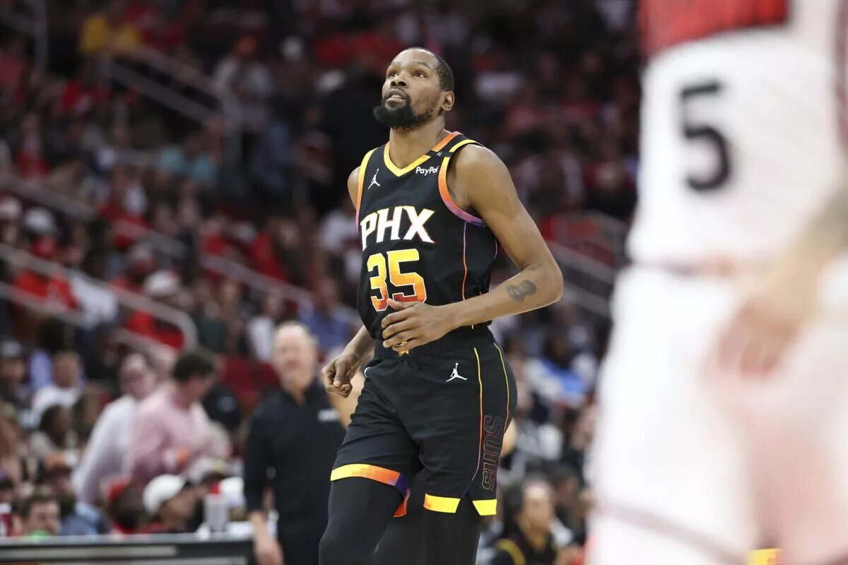 Kevin Durant's arrival on the Rockets means a forgotten man on the Suns will return to the starting five