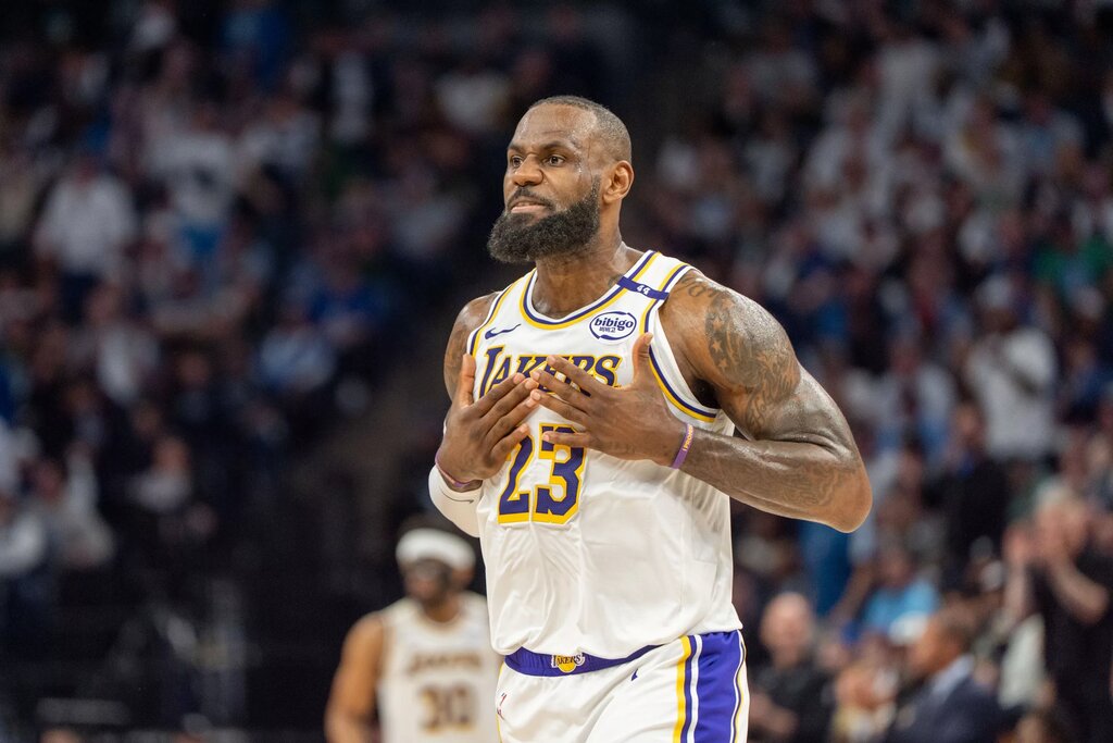 Los Angeles Lakers forward LeBron James