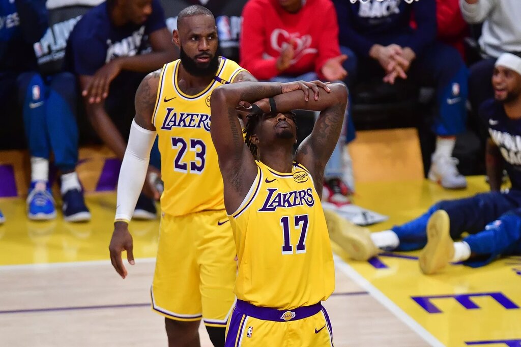 Dorian Finney-Smith declined his player option, opening the doors for a potential exit from the Lakers for nothing 