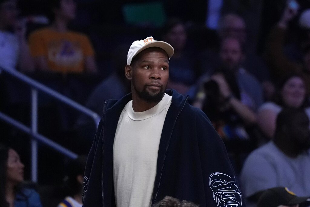 The Knicks tried to trade acquire Kevin Durant during the trade deadline 
