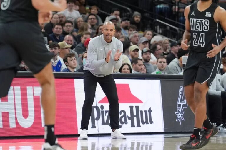 Brooklyn Nets head coach Jordi Fernandez