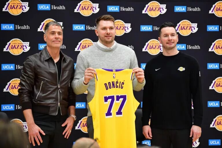 The Lakers are in talks to acquire Marcus Smart, Ayo Dosunmu and Matisse Thybulle