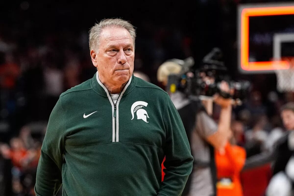 Michigan State head coach Tom Izzo exits the court after 70-64 loss to Auburn at the Elite Eight round of NCAA tournament at State Farm Arena in Atlanta, Ga. on Sunday, March 30, 2025.