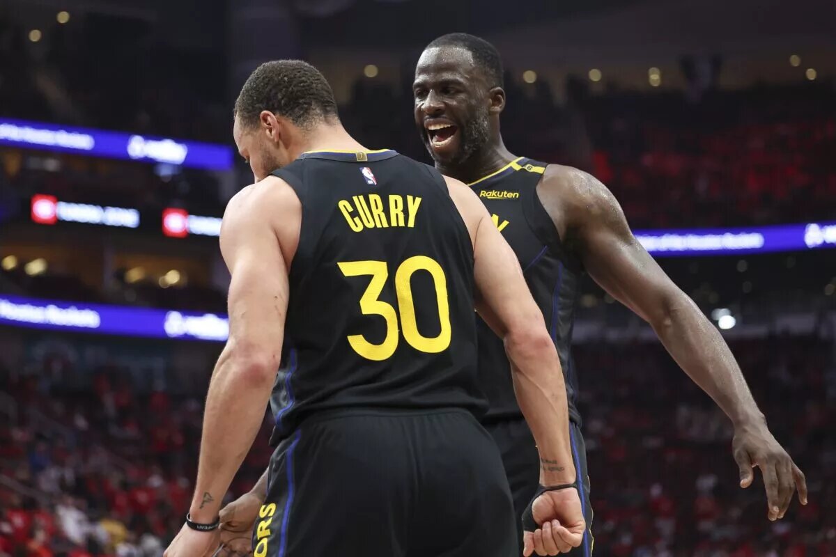 Golden State Warriors stars Stephen Curry and Draymond Green