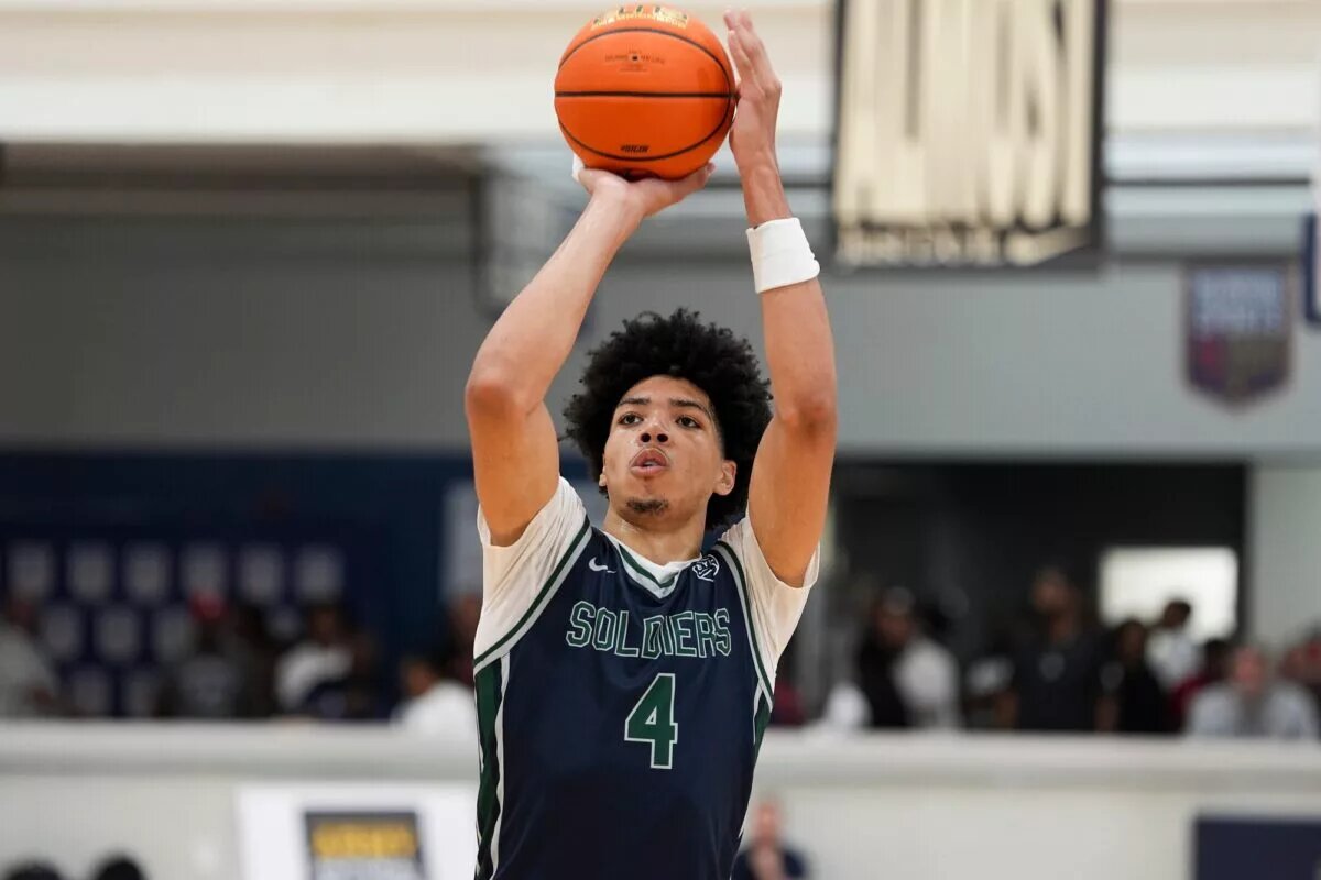 Tyran Stokes 2026 No1 high school basketball recruit