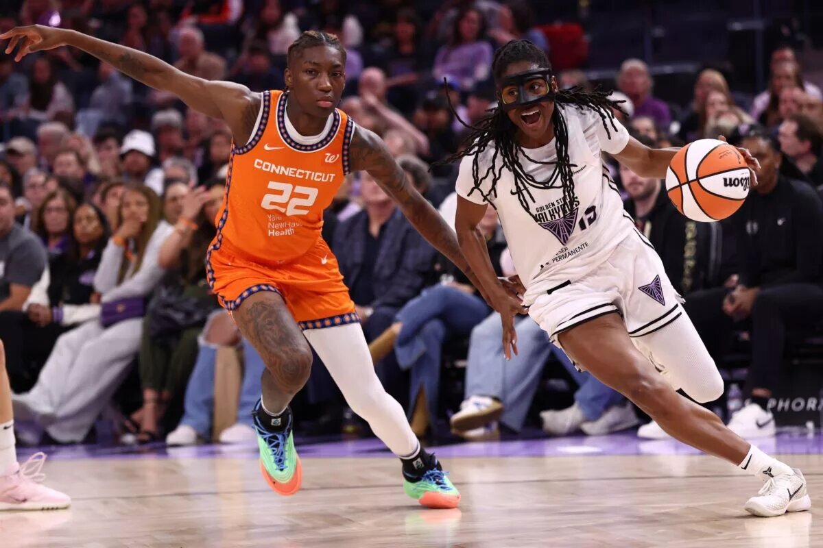 Tiffany Hayes is leading the playoff charge for the Golden State Valkyries