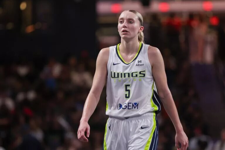 Aug 29, 2025; College Park, Georgia, USA; Dallas Wings guard Paige Bueckers (5) in action against the Atlanta Dream in the fourth quarter at Gateway Center Arena at College Park. Mandatory Credit: Brett Davis-Imagn Images