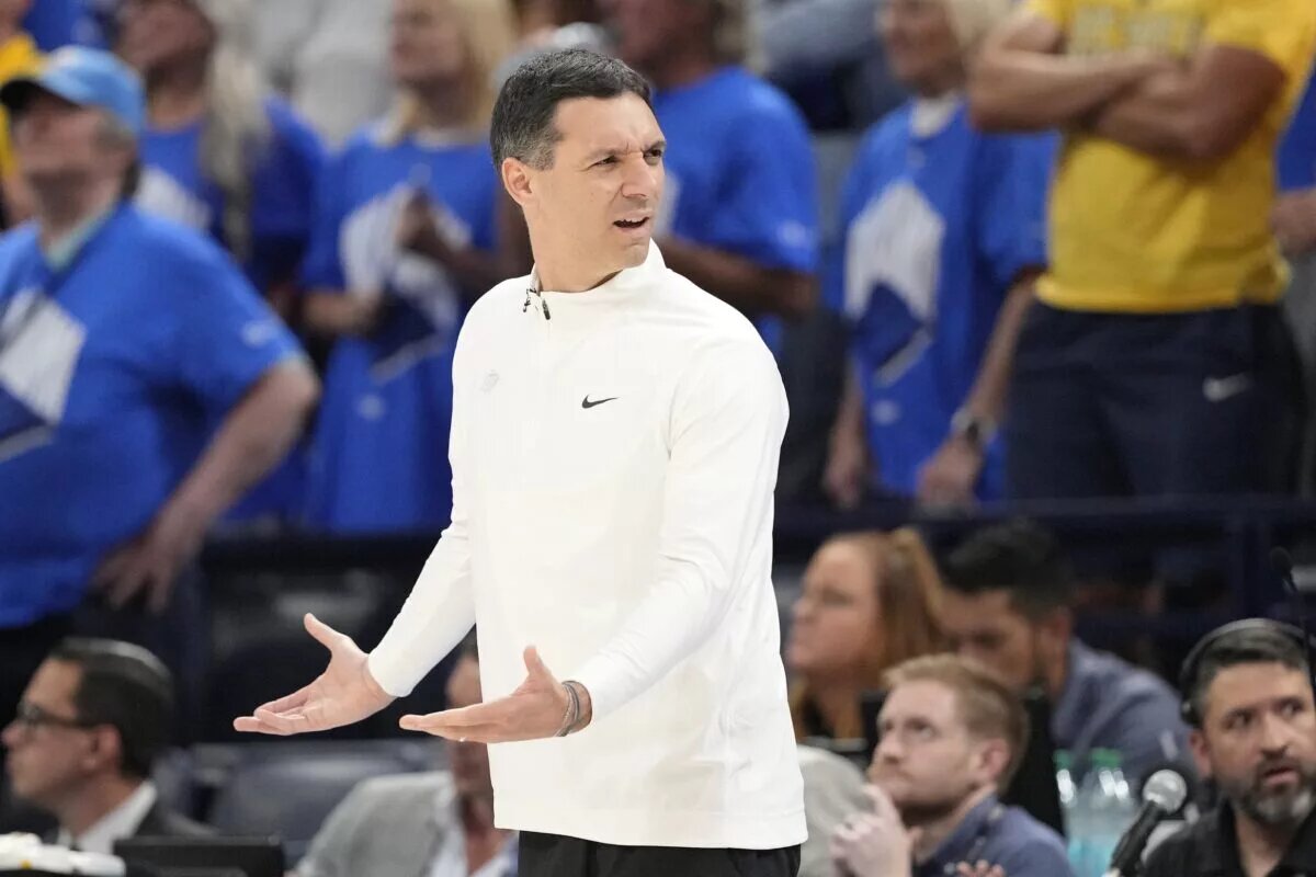 Oklahoma City Thunder head coach Mark Daigneault reacts after a play against the Indiana Pacers during the second half of game seven of the 2025 NBA Finals at Paycom Center.